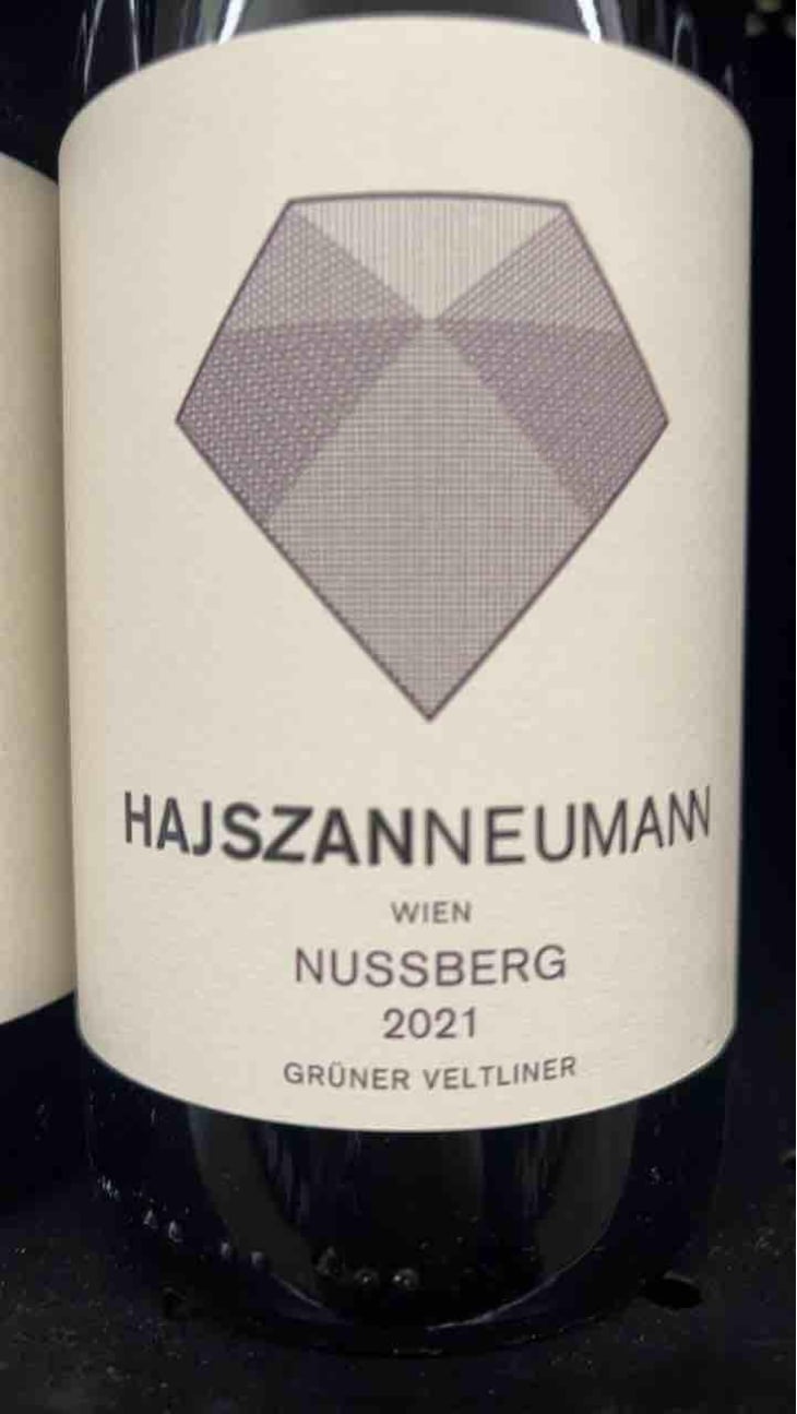 Hajszan Neumann Grüner Veltliner Natural - Weingut Weninger (Austria) / Weninger Pincészet (Hungary) - Franz Weninger -2020