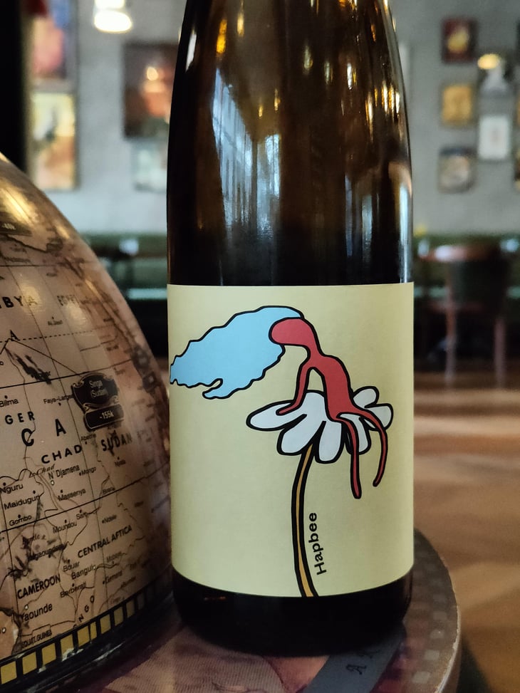 Hapbee - Weingut Frank John - John Familie -2021