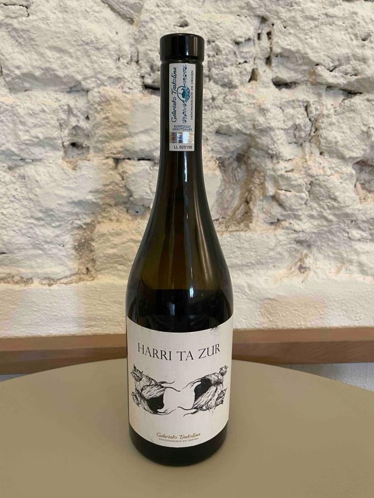 Harri ta Zur - Makatzak Wild Wines - Aitor Irazu -2021