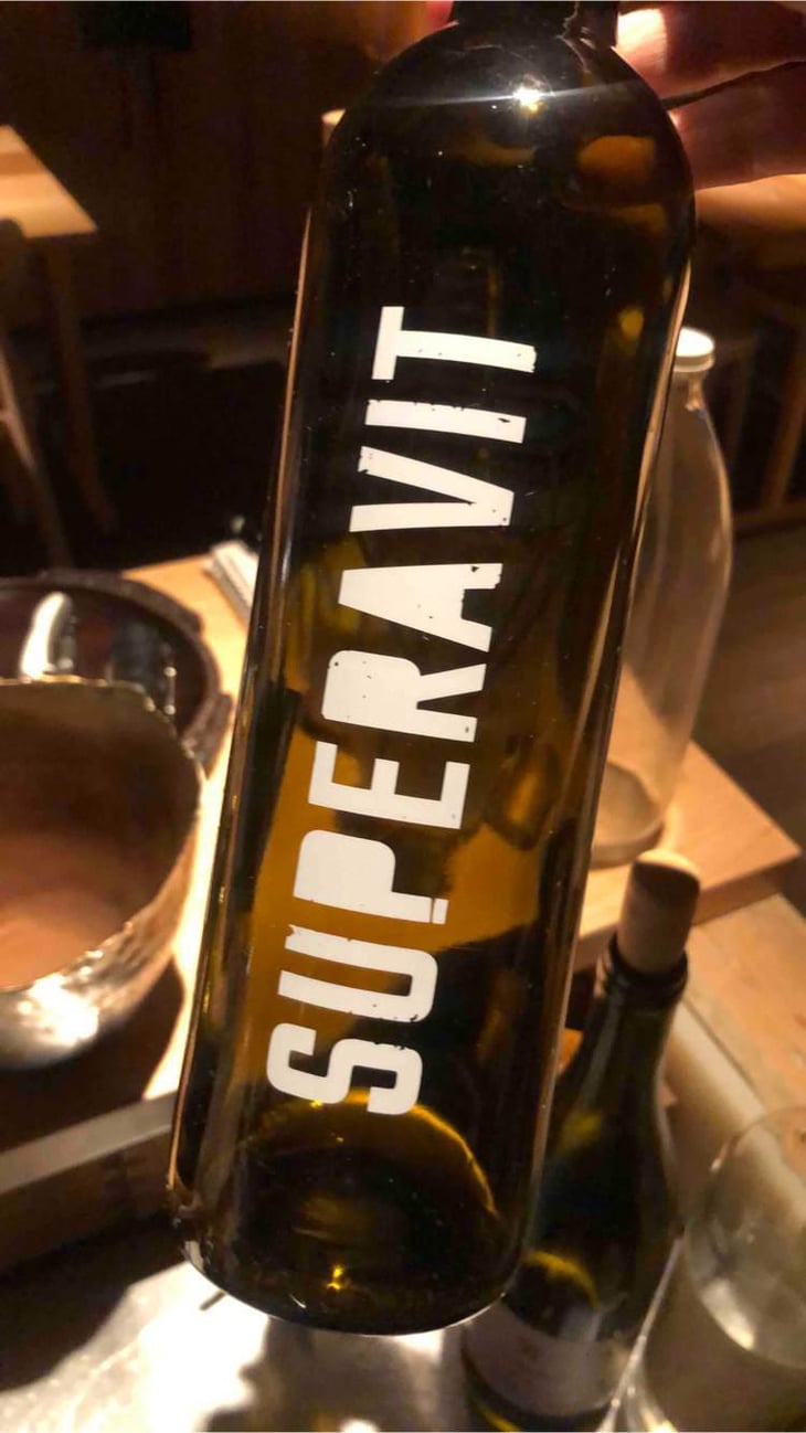 Superavit - Vinhos Aparte - APRT3 - Luís, Diogo, & Guilherme -2021