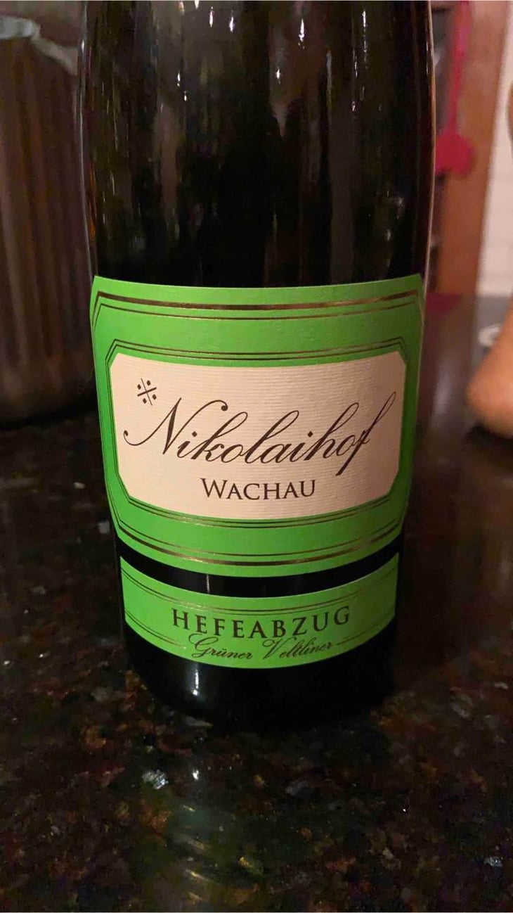 Hefeabzug - Weingut Nikolaihof Wachau - Familie Saahs 