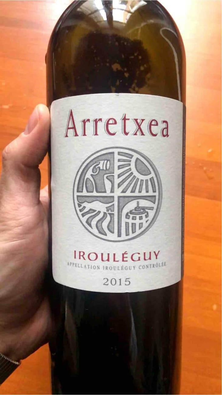 Hegoxuri - Arretxea - Thérèse, Michel, Iban & Théo Riouspeyrous 