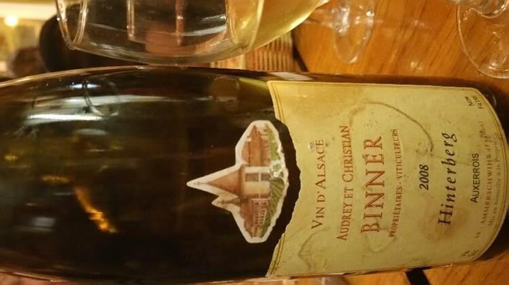Hinterberg - Auxerrois - Domaine Christian Binner - Christian Binner et son équipe 