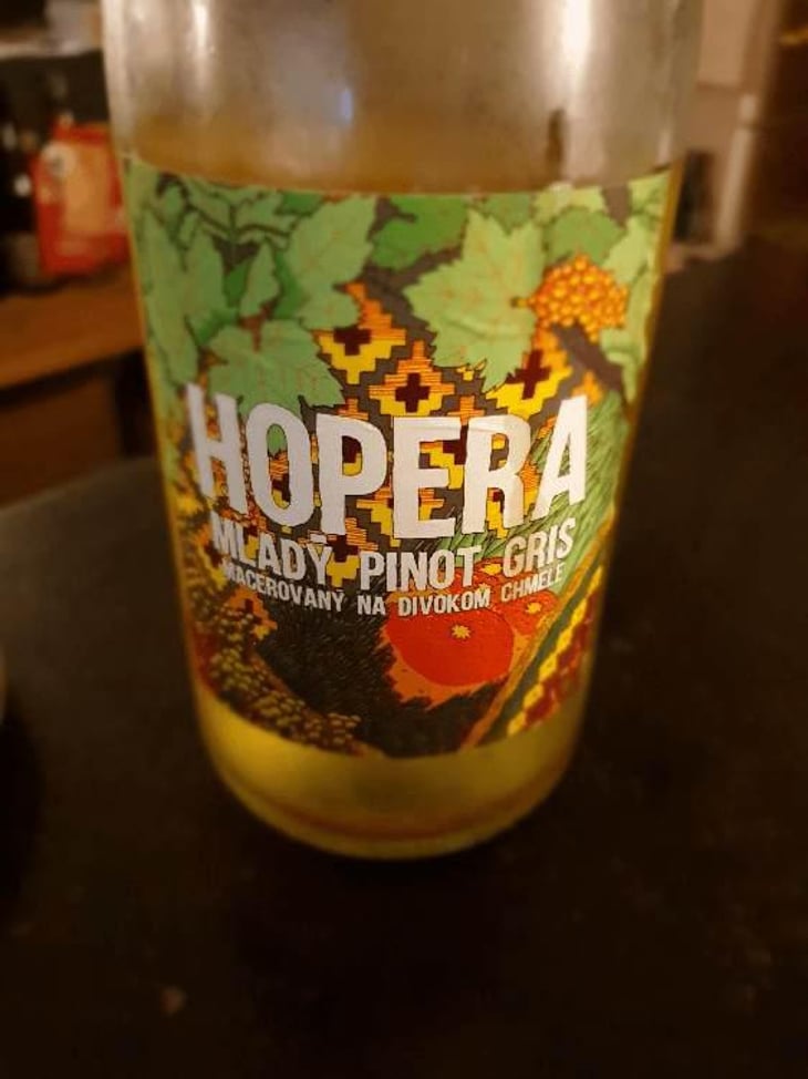 Hopera - Slobodné Vinárstvo - Majer Zemianske Sady - Michal Kuropka, Agnes Lovecká, Katarína Kuropková 