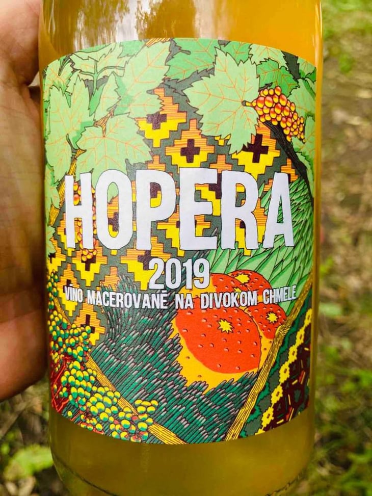 Hopera - Slobodné Vinárstvo - Majer Zemianske Sady - Michal Kuropka, Agnes Lovecká, Katarína Kuropková 