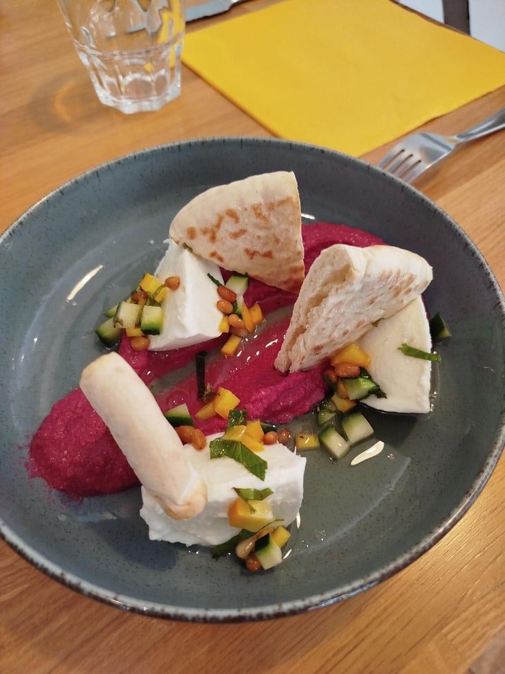 Houmous De Betteraves Et Mozza Du Cantal - La P’tite Cocotte - 781746