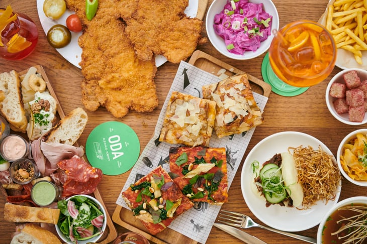 Ide, Buja Disznók, 101 Bistro - ODA - 808105
