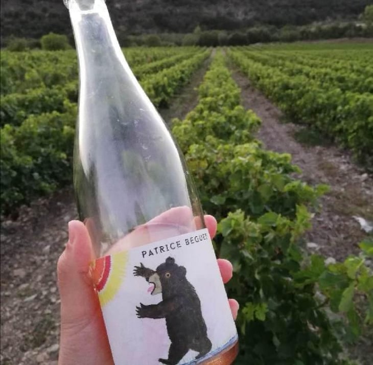 I'm Forever Blowing Bubbles Pet' Nat - Domaine Hughes-Beguet - Caroline & Patrice Hughes Béguet 