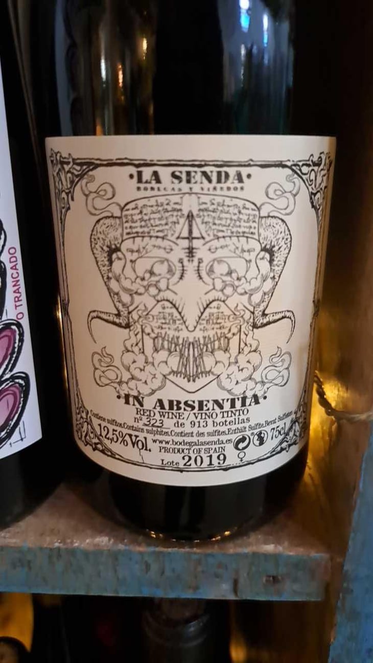 In Absentia - Bodegas y Viñedos La Senda - Diego Losada Álvarez 