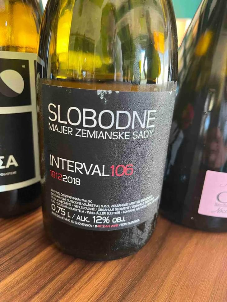 Interval 106 - Slobodné Vinárstvo - Majer Zemianske Sady - Michal Kuropka, Agnes Lovecká, Katarína Kuropková 