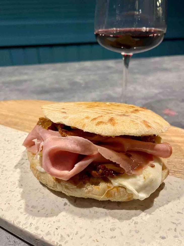 Italian Panino. - MOSTO - 550128