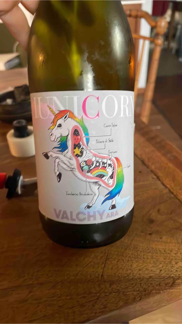 Iunicorn - Azienda Agricola Valchyara - Valentina et Constantin Hurjui -2022