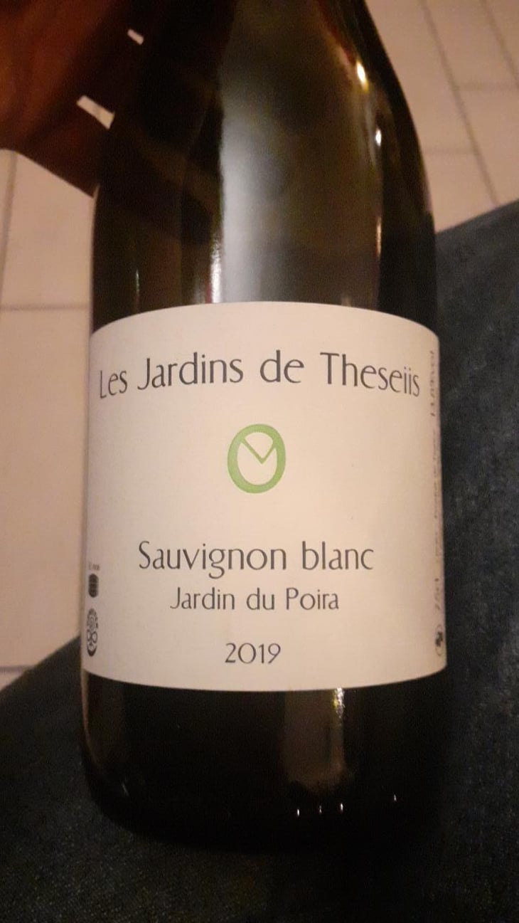 Jardin Du Poira - Sauvignon Blanc - Les Jardins de Theseiis - Paul-André Risse & Anouk Lavoie-Lamoureux 