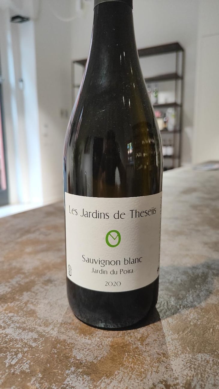 Jardin Du Poira - Sauvignon Blanc - Les Jardins de Theseiis - Paul-André Risse & Anouk Lavoie-Lamoureux 