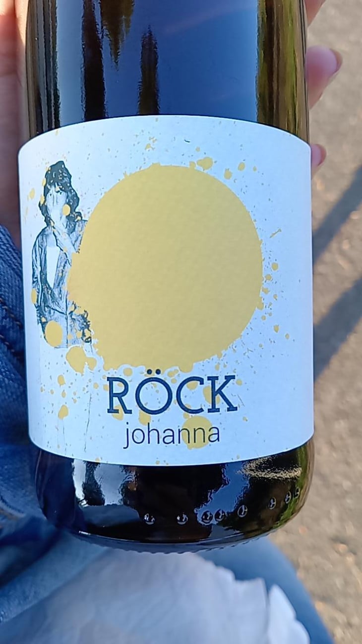Johanna - WINERY RÖCK - Carmen, Frieda, Hannes & Konrad RÖCK 