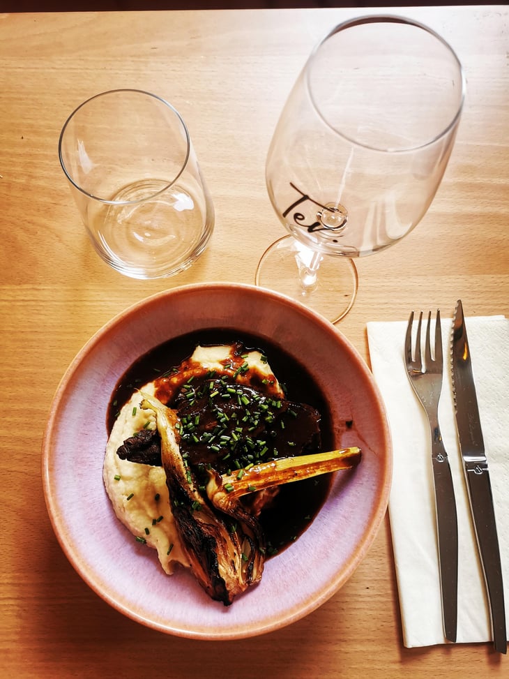 Joue De Boeuf Braisé, Légumes Anciens, Riz Parfumé, Jus De Viande - Ter. - 747335
