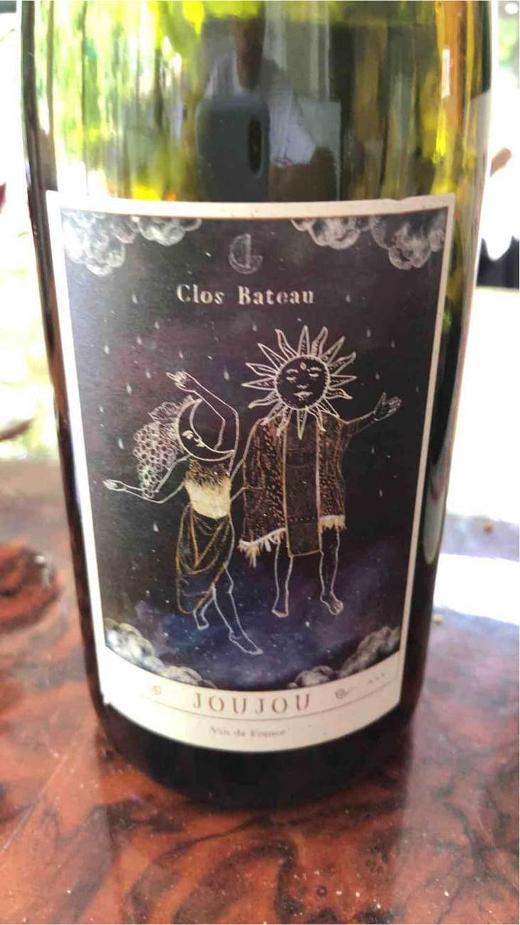 Joujou - Clos Bateau - Thierry & Sylvie Klok-de Visser 