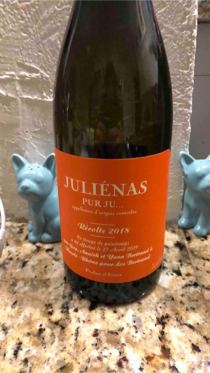Juliénas...100% - Les Bertrand - Guy, Annick & Yann Bertrand 