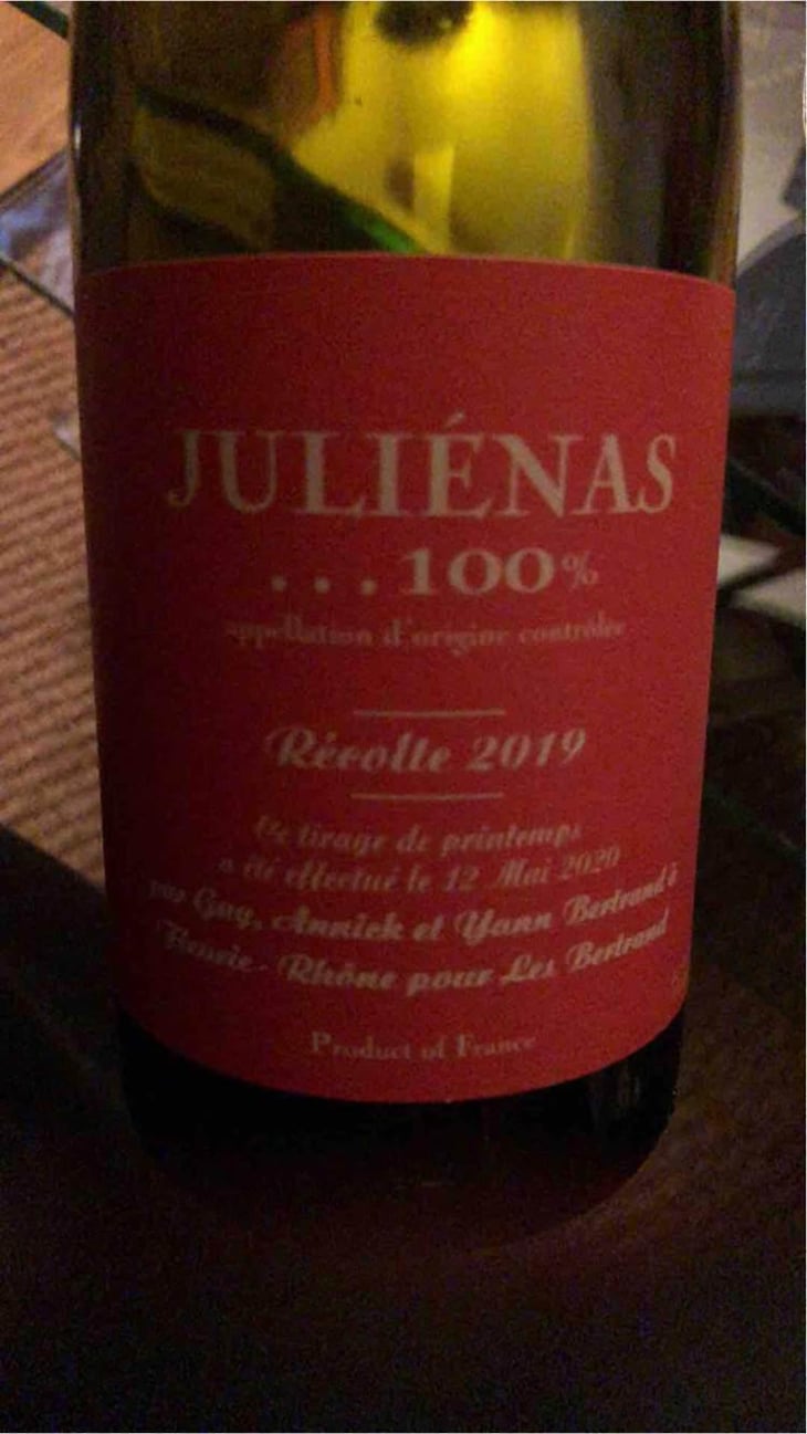 Juliénas...100% - Les Bertrand - Guy, Annick & Yann Bertrand 