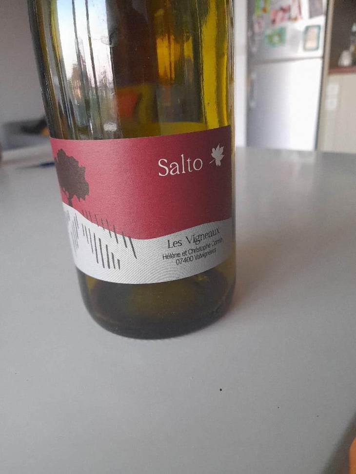 Salto - Les Vigneaux - Hélène & Christophe Comte 