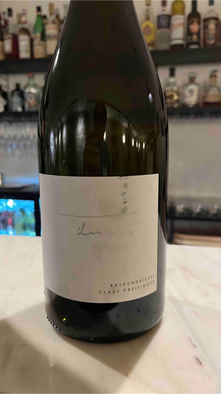 Kalkundkiesel Weiss - Weingut Claus Preisinger - Claus Preisinger 