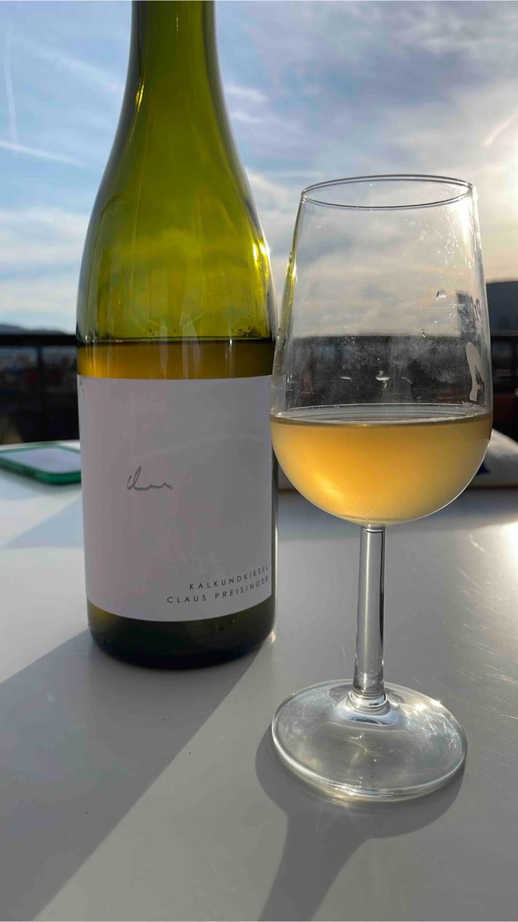 Kalkundkiesel Weiss - Weingut Claus Preisinger - Claus Preisinger 