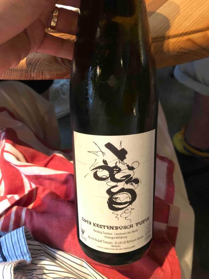 Kestenbüsch Purus - Weingut Trossen - Rita & Rudolf Trossen 
