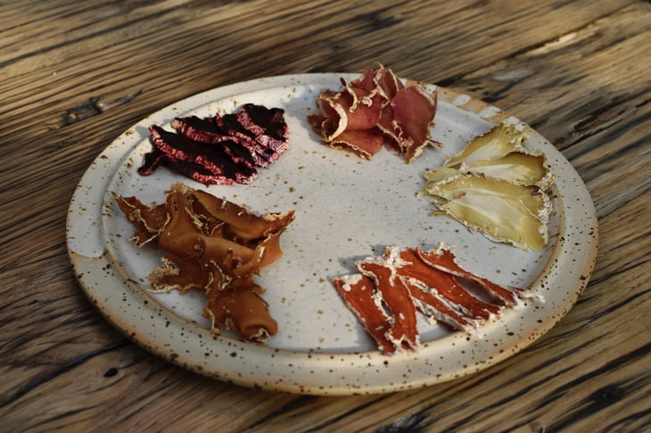 Koji Greens - Bistro Flores - 754208