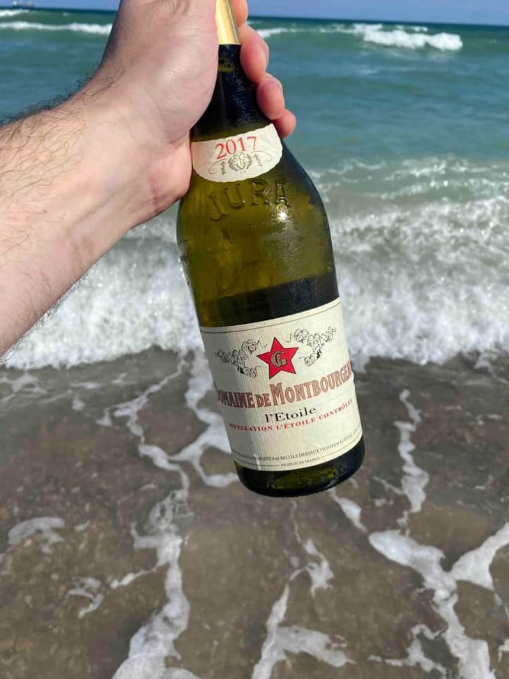 L’ Etoile - Domaine de Montbourgeau - Nicole & César Deriaux 