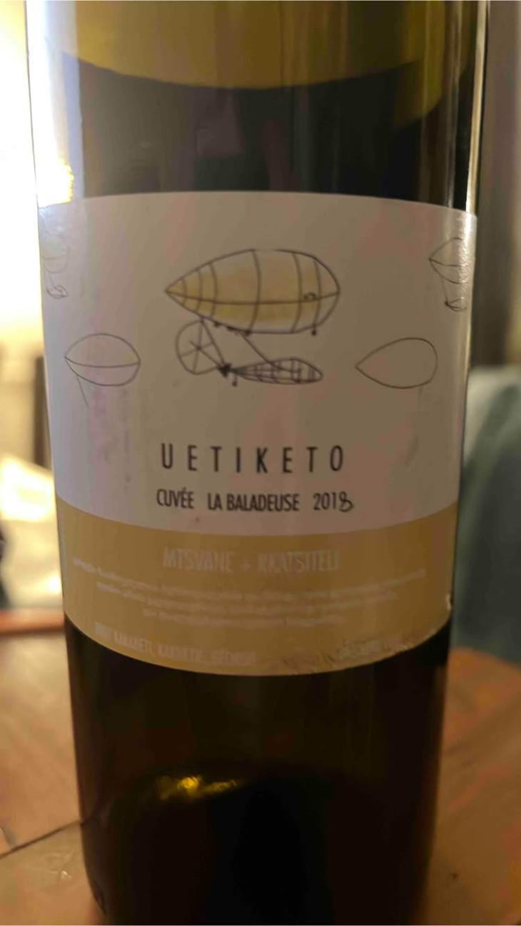 La Baladeuse - Uetiketo - Nika Endeladze 