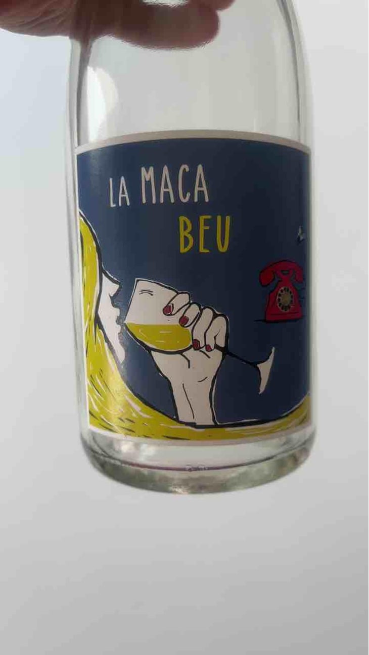 La Fea També - Les Cantarelles - Nuria Renom Suárez 