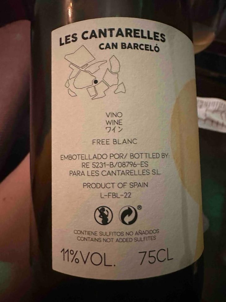 La Macabeu - Les Cantarelles - Nuria Renom Suárez 