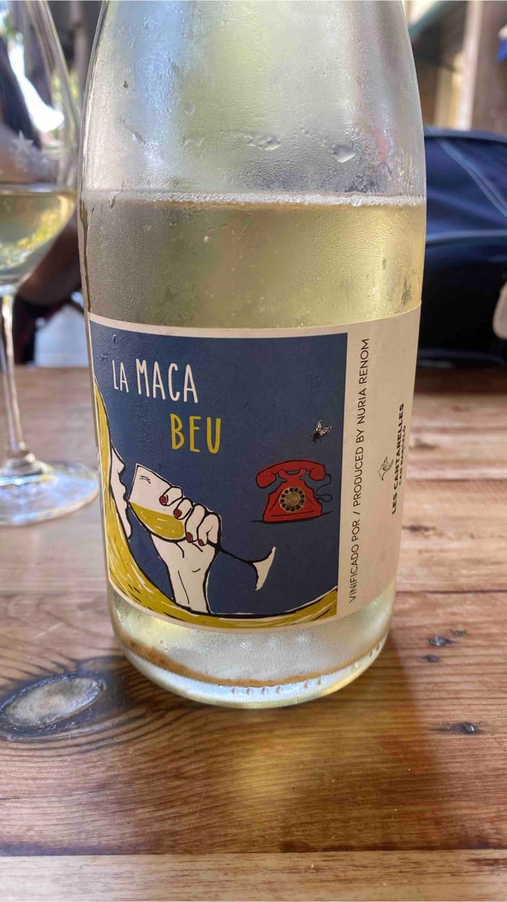 La Macabeu - Les Cantarelles - Nuria Renom Suárez 