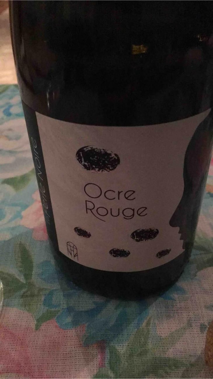 La Perle Noire - Domaine de l'Ocre Rouge - Aymeric & Marceline Beaufort 