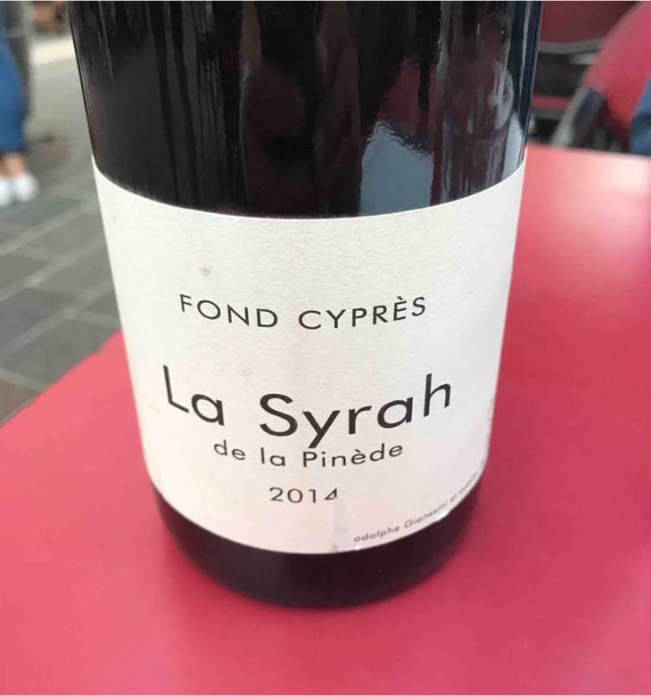 La Syrah de la Pinède - Fond Cyprès - Rodolphe Gianesini & Laetitia Ourliac 