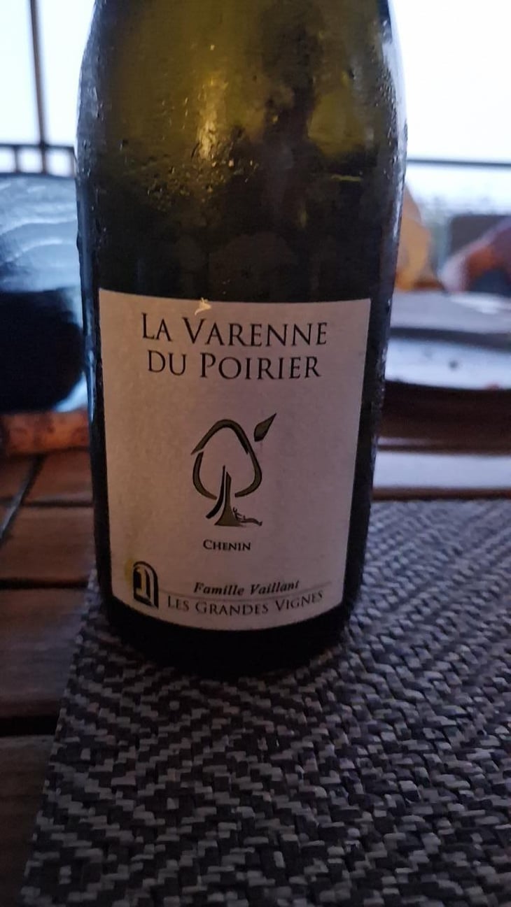 La Varenne Du Poirier - Les Grandes Vignes - Laurence, Dominique & Jean-François Vaillant 