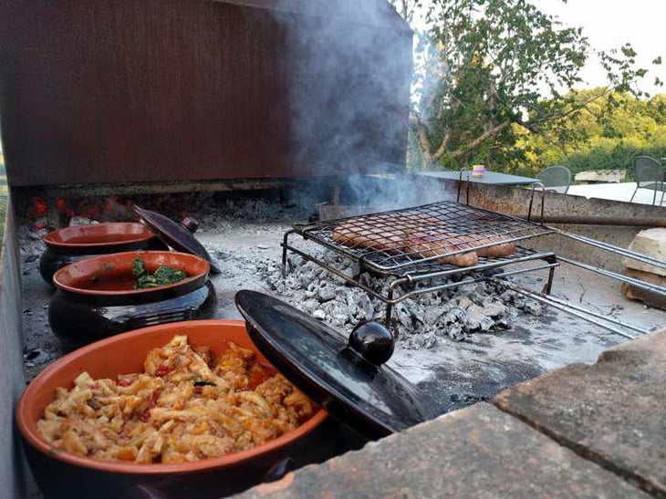 La Vecchia Cucina Al Coccio E Salsicce - Podere della Bruciata - Agriturismo - 589712