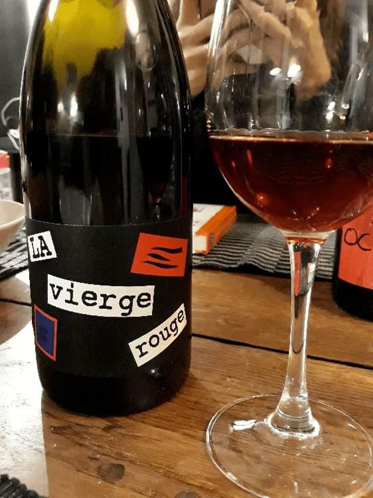 La Vierge Rouge - Domaine Yoyo - Laurence Manya Krief 