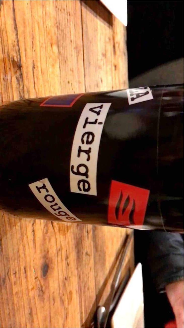 La Vierge Rouge - Domaine Yoyo - Laurence Manya Krief 