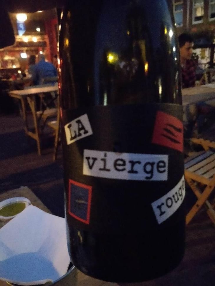 La Vierge Rouge - Domaine Yoyo - Laurence Manya Krief 