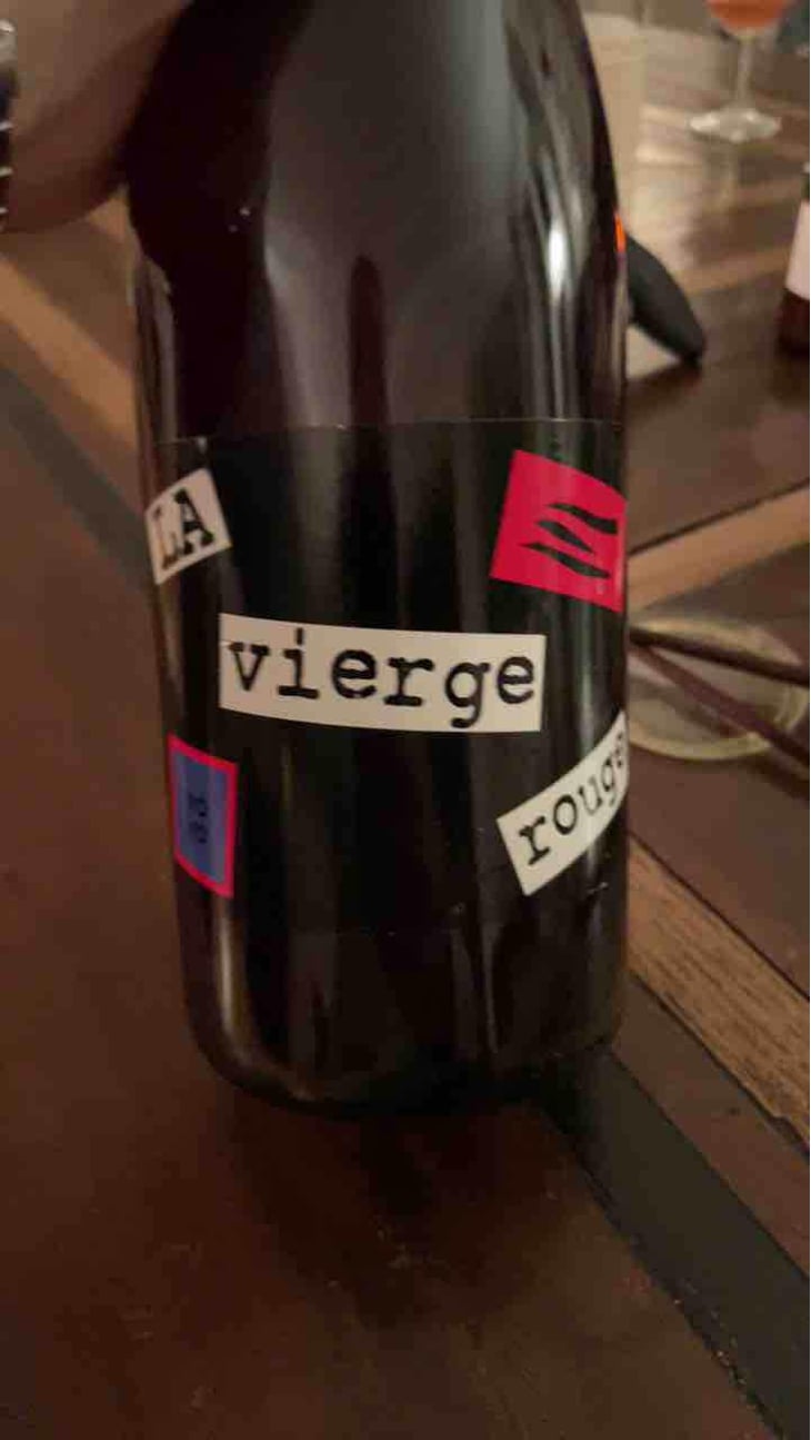La Vierge Rouge - Domaine Yoyo - Laurence Manya Krief 