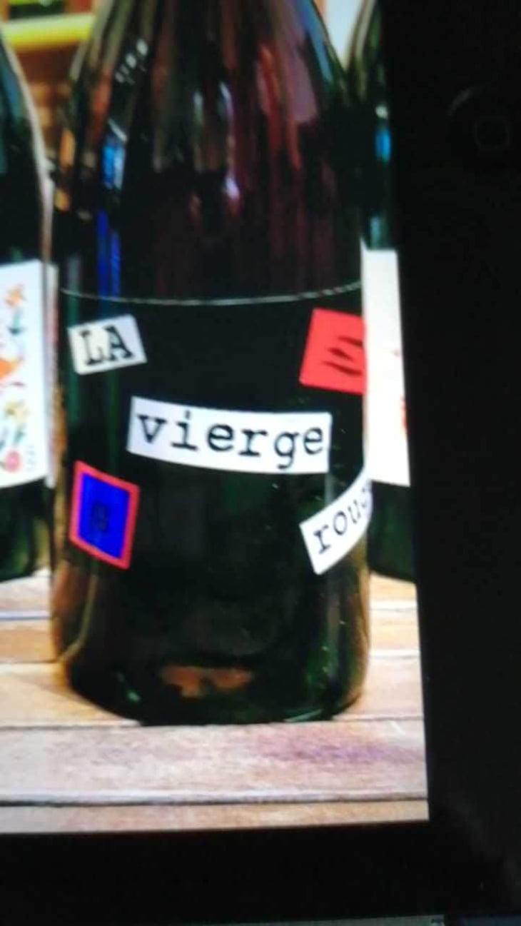 La Vierge Rouge - Domaine Yoyo - Laurence Manya Krief 