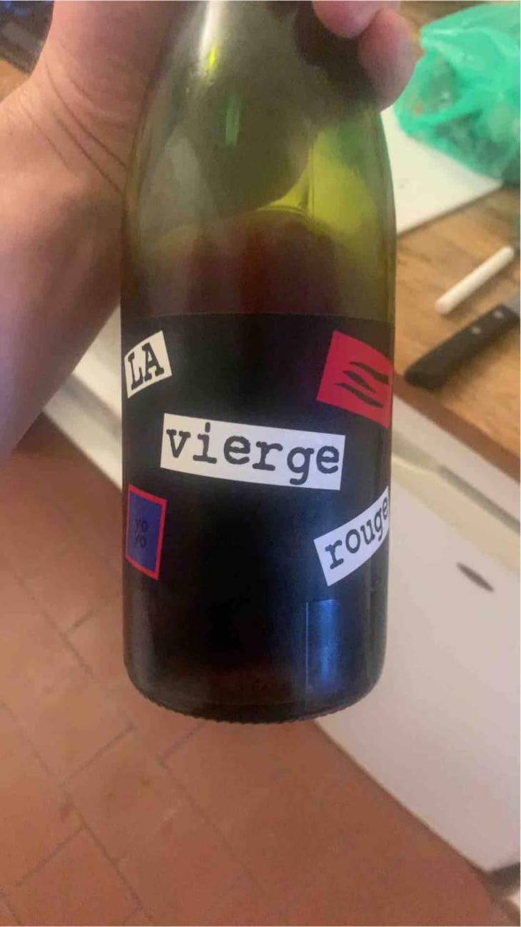 La Vierge Rouge - Domaine Yoyo - Laurence Manya Krief 