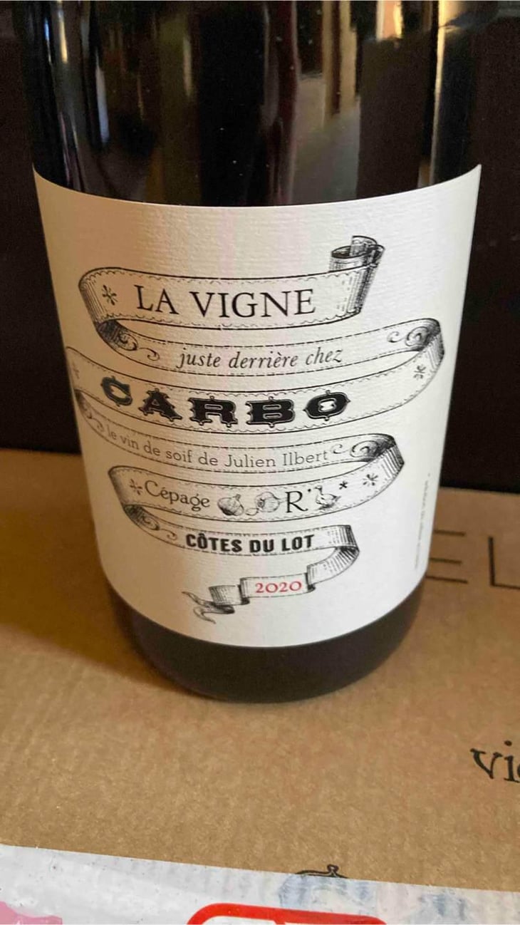La Vigne Juste Derrière Chez Carbo - Château Combel La Serre - Sophie & Julien Ilbert 