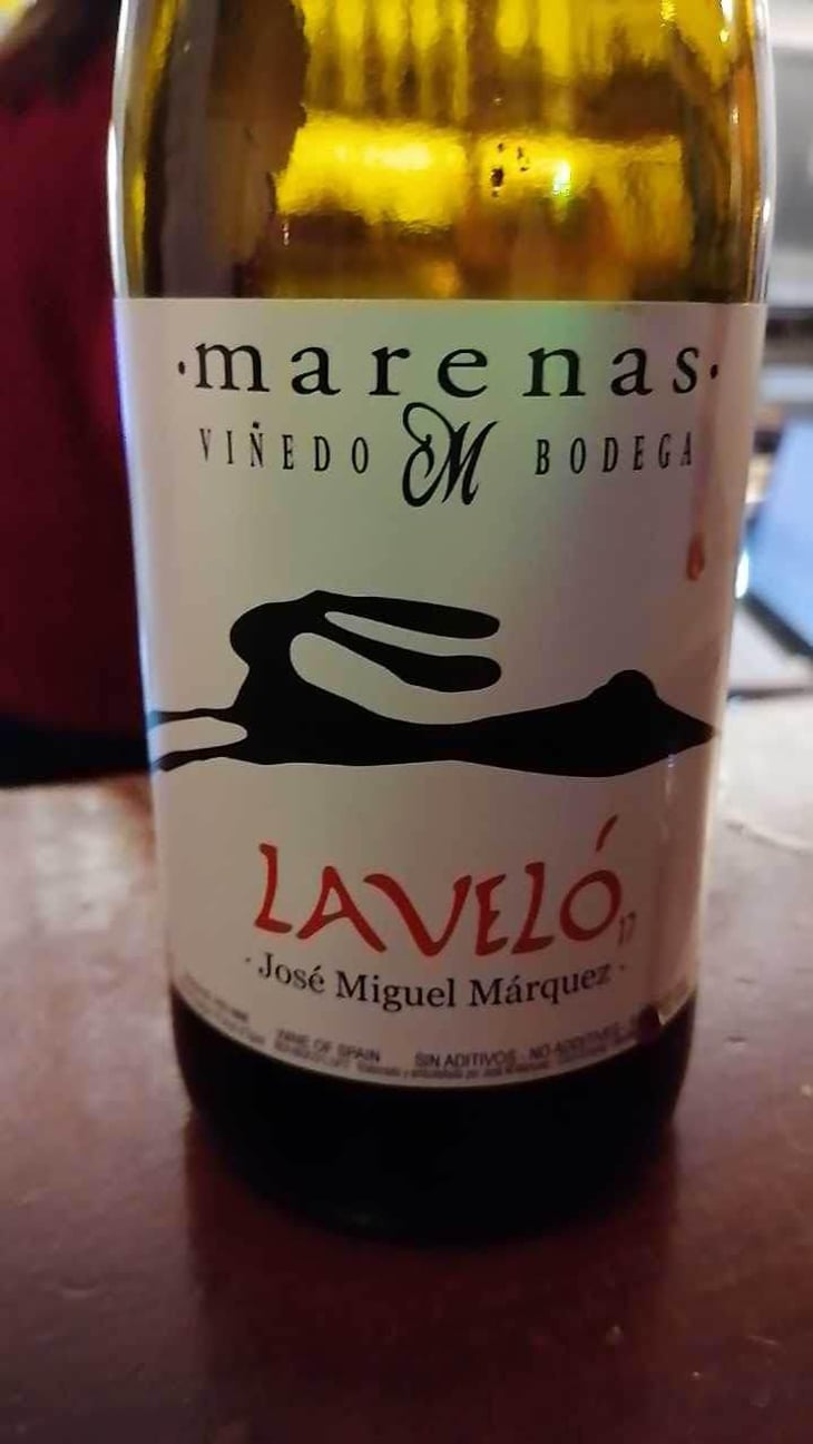 Laveló - Marenas Viñedo y Bodega - José Miguel Márquez Herrador 