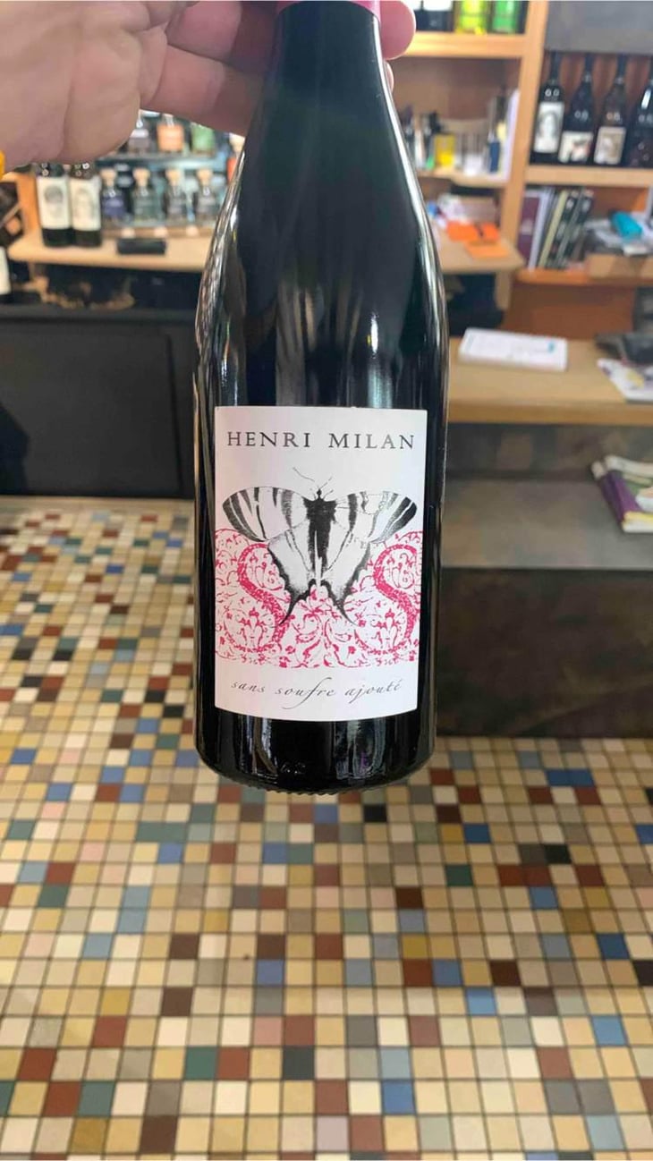 Le Papillon Rouge - Domaine Milan - Emma, Théophile & Henri Milan 