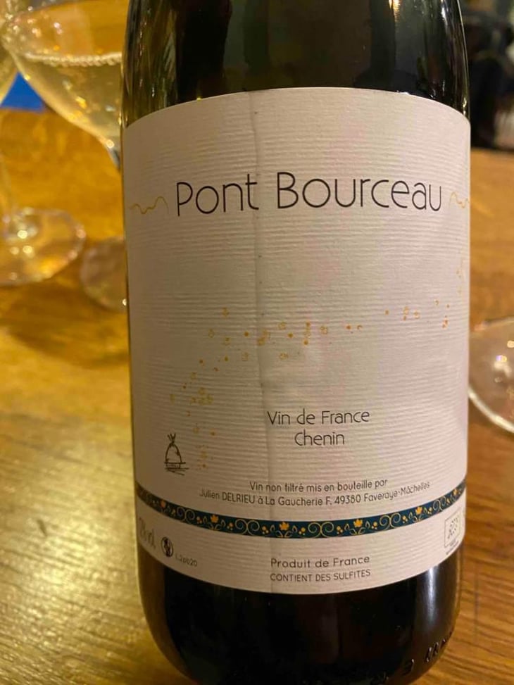 Le Pont Bourceau - Domaine Les Roches Sèches (CLOSED since 2017) - Jean-Marie Brousset, Thibault Ducleux, Julien Delrieu (CLOSED since 2017) 