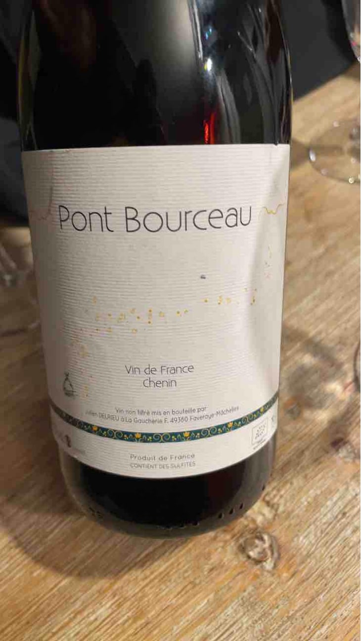 Le Pont Bourceau - Domaine Les Roches Sèches (CLOSED since 2017) - Jean-Marie Brousset, Thibault Ducleux, Julien Delrieu (CLOSED since 2017) 