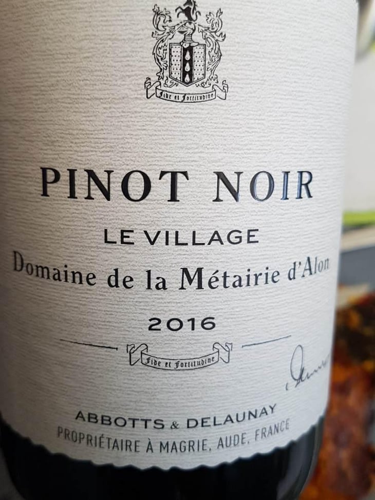 Le Village - Domaine de La Métairie d'Alon - Abbotts & Delaunay 