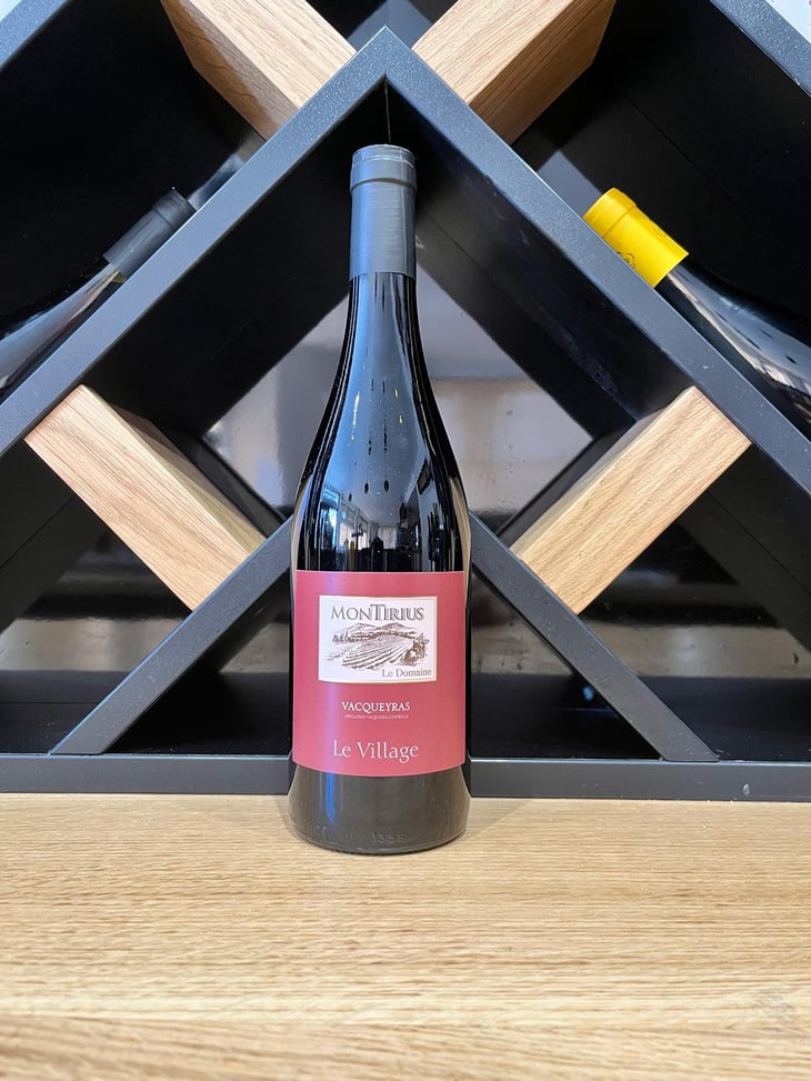 Le Village - Domaine Montirius - Justine, Manon, Christine & Eric Saurel -2015